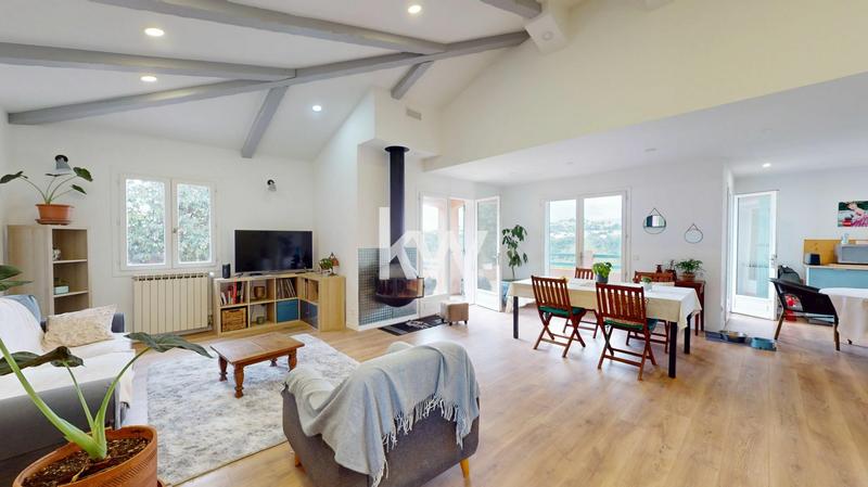 Maison - 157 m² - 5 pièces