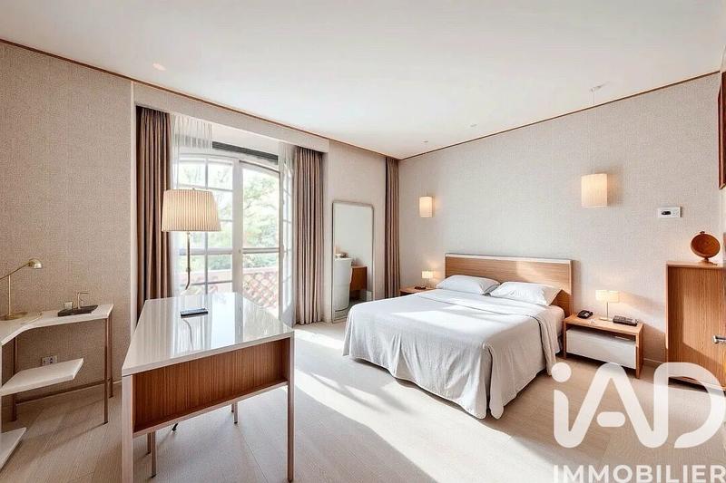 Maison - 194 m² - 6 pièces