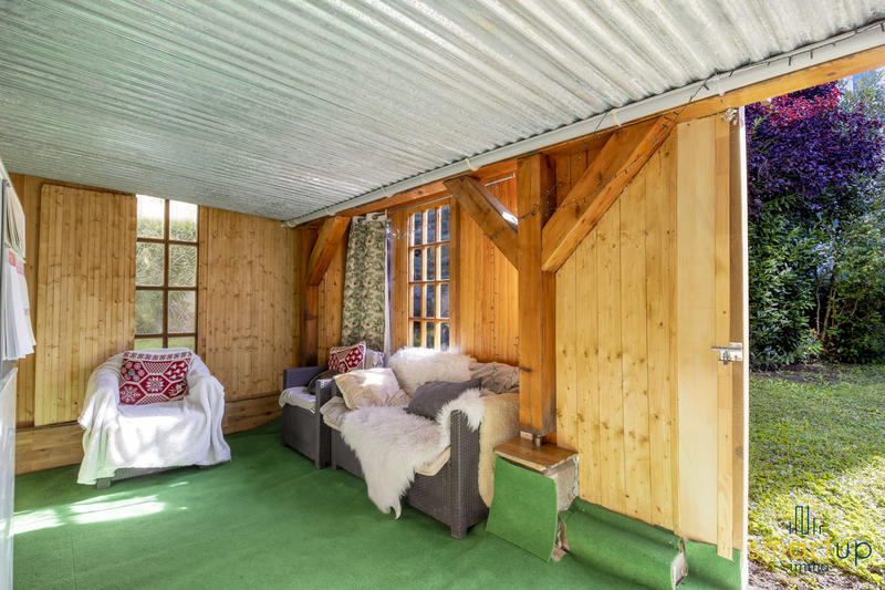 Maison - 172 m² - 7 pièces