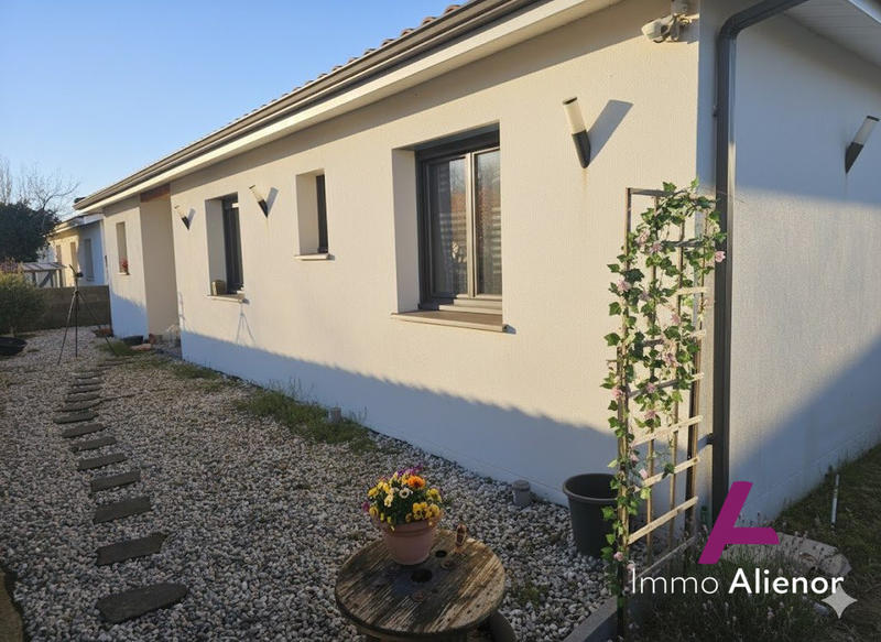 Maison - 98 m² - 4 pièces