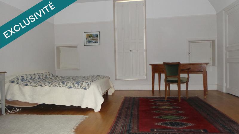 Maison de maîtres - 256 m² - 7 pièces