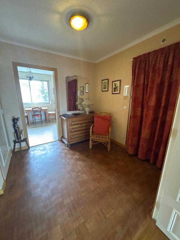 Appartement - 84 m² - 3 pièces