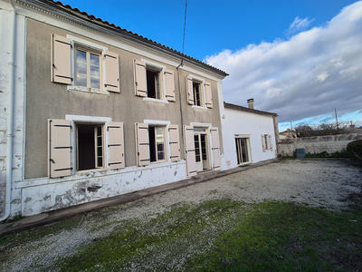 Maison - 125 m² - 7 pièces