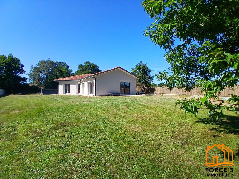 Maison - 110 m² - 4 pièces