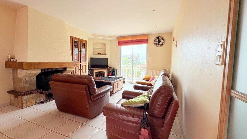 Maison - 200 m² - 5 pièces