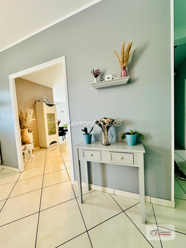 Maison - 142 m² - 6 pièces