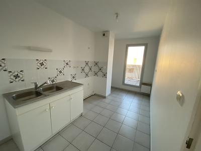 Appartement - 85 m² - 4 pièces