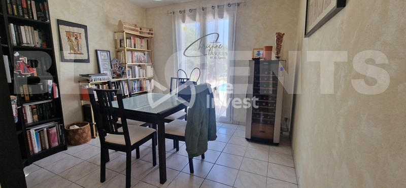 Maison - 90 m² - 5 pièces