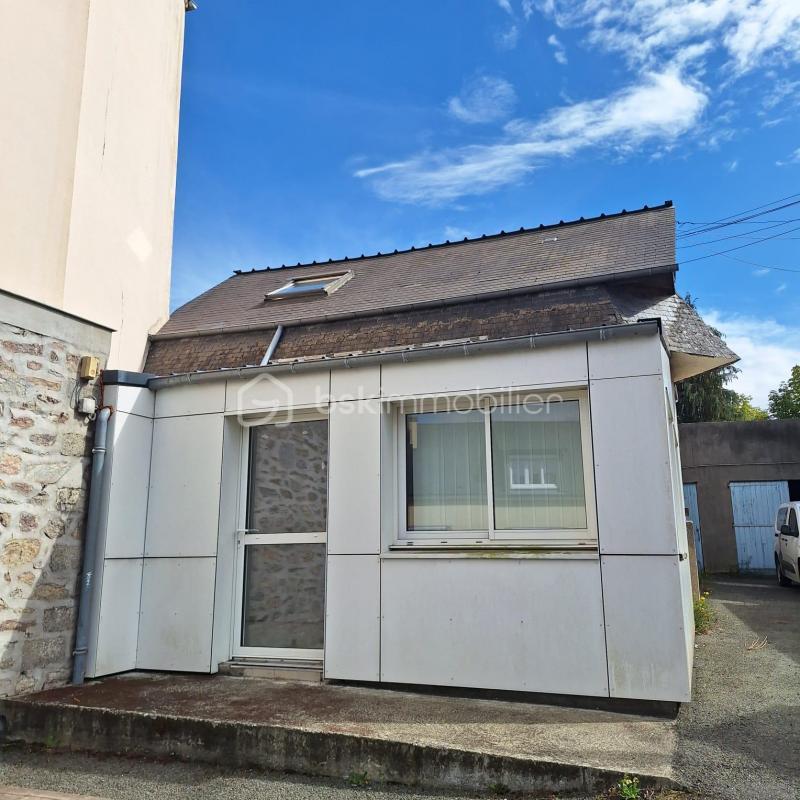 Immeuble - 205 m² - 11 pièces