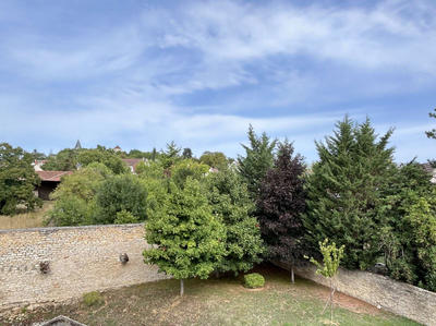 Appartement - 117 m² - 6 pièces