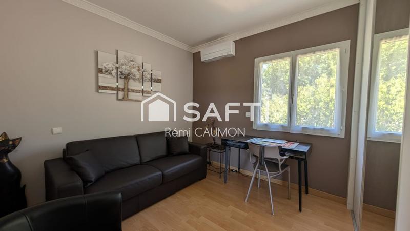 Maison - 217 m² - 9 pièces