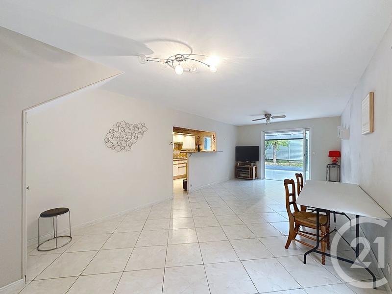 Maison - 127 m² - 5 pièces