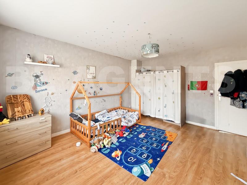 Maison - 130 m² - 5 pièces