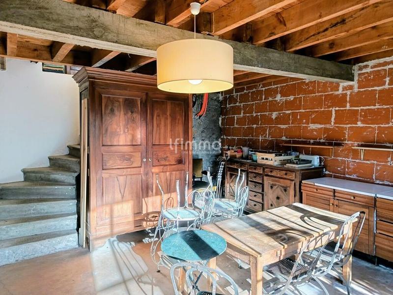 Maison - 198 m² - 10 pièces