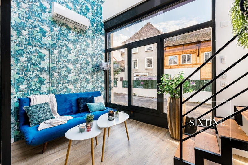 Loft - 80 m² - 4 pièces