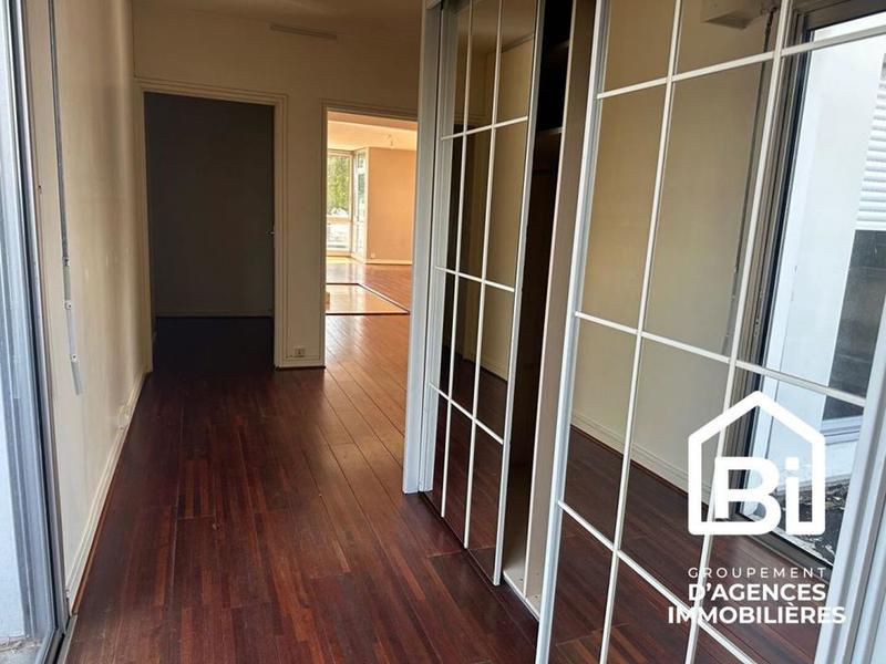 Appartement - 150 m² - 6 pièces