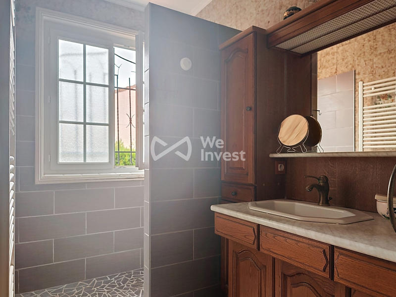 Villa - 90 m² - 5 pièces