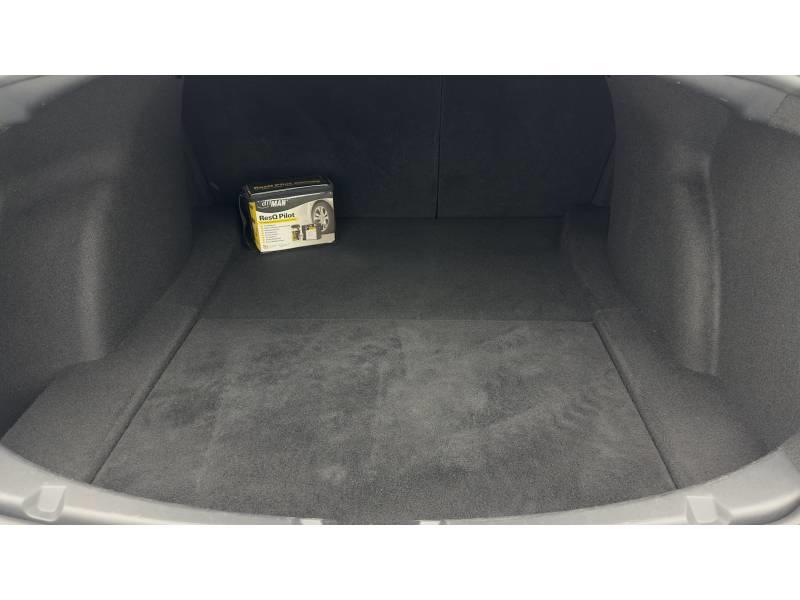 Tesla Model 3 Standard Range Plus Rwd