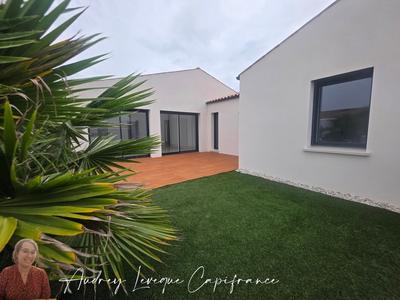 Maison - 110 m² - 5 pièces