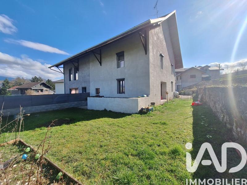 Maison - 120 m² - 4 pièces