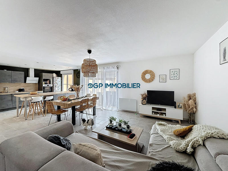 Maison - 85 m² - 4 pièces