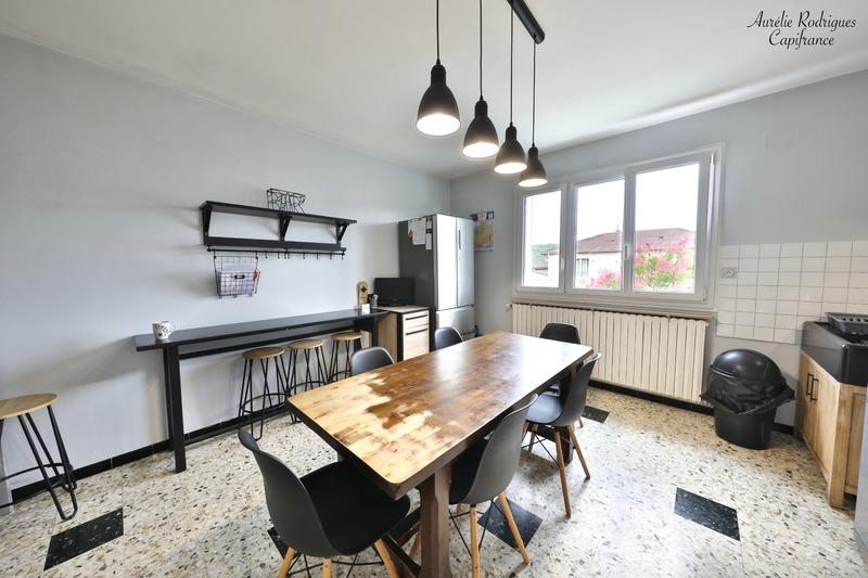 Maison - 175 m² - 8 pièces