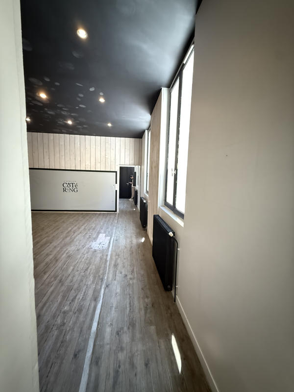 Bureau - 75 m² - 3 pièces