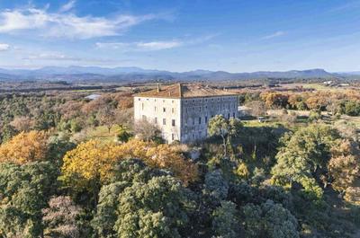 Maison de campagne - 610 m² - 20 pièces