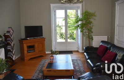 Maison de ville - 275 m² - 9 pièces