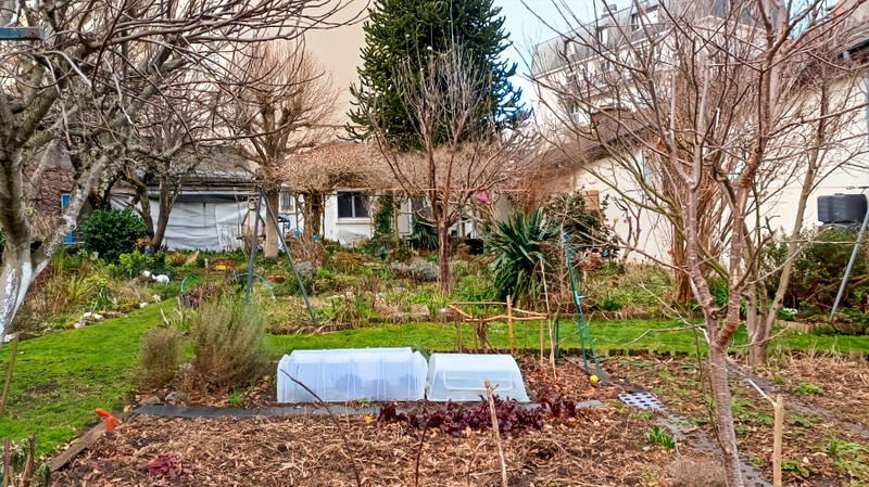 Immeuble - 285 m² - 12 pièces