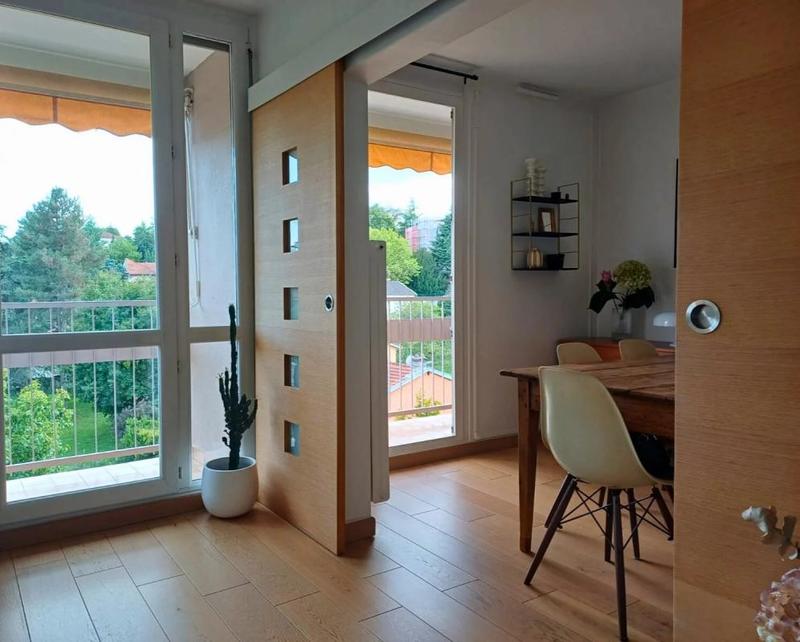 Appartement - 83 m² - 5 pièces