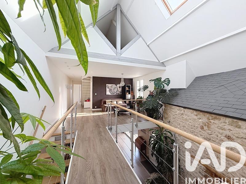 Maison - 153 m² - 6 pièces