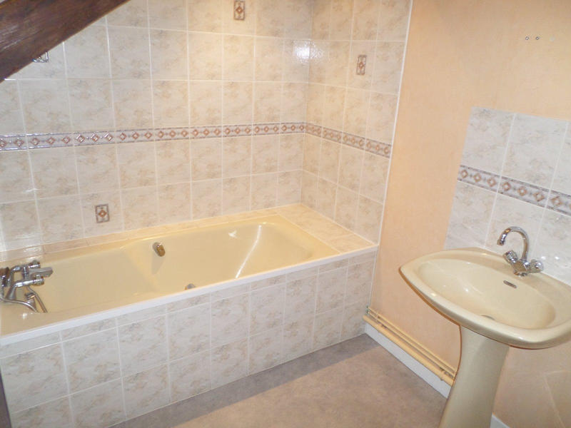 Maison - 97 m² - 4 pièces