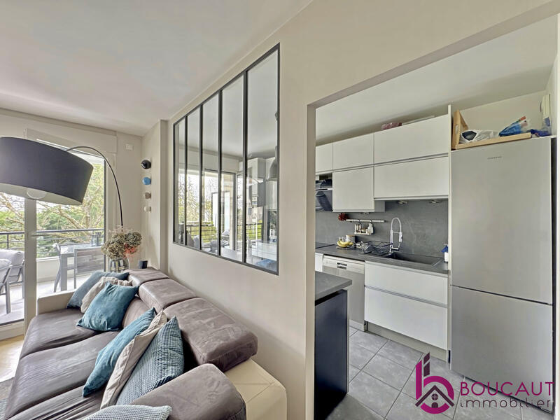 Appartement - 100 m² - 4 pièces