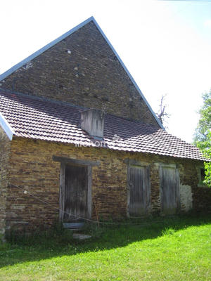 Maison ancienne - 200 m² - 3 pièces