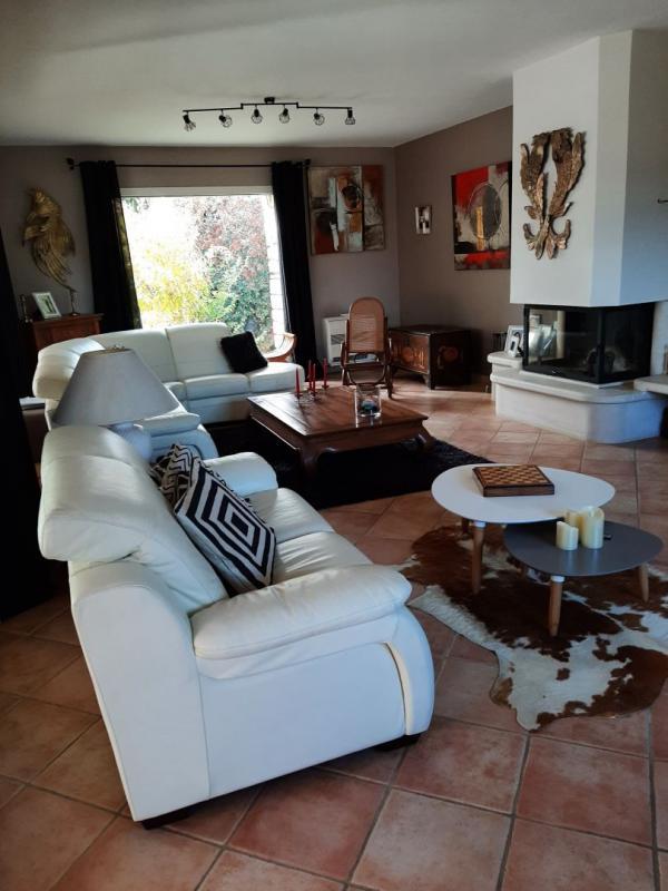 Propriété - 460 m² - 11 pièces