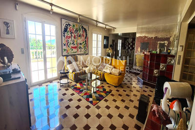 Villa - 540 m² - 19 pièces