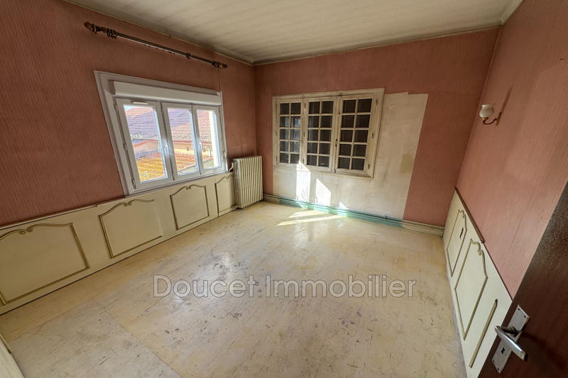 Maison - 320 m² - 14 pièces