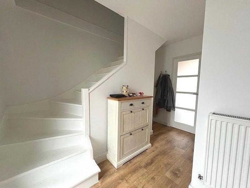 Maison - 122 m² - 8 pièces