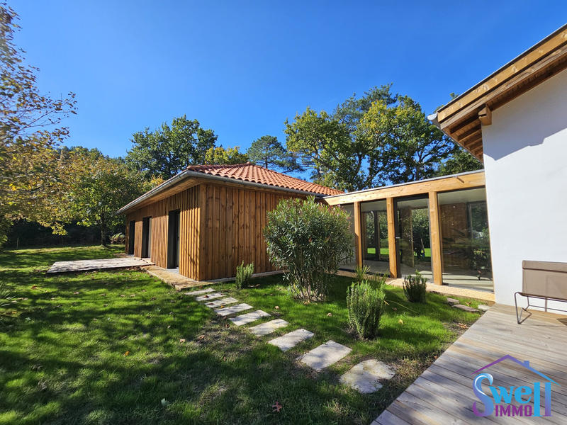 Maison - 165 m² - 6 pièces