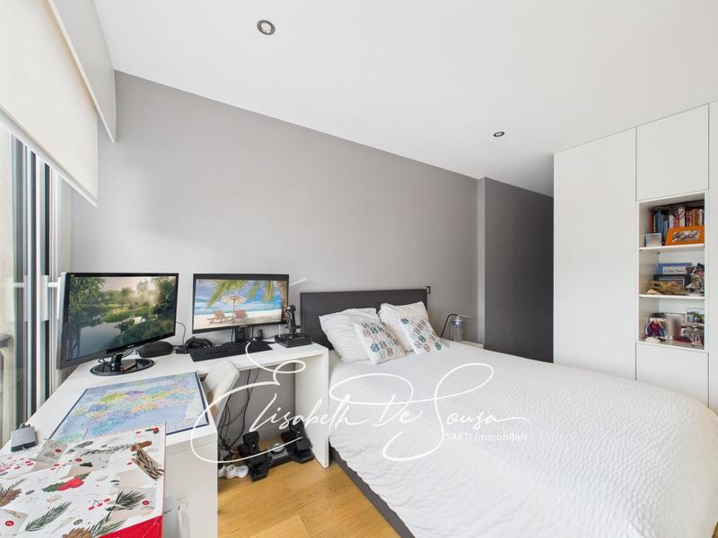 Appartement - 93 m² - 4 pièces