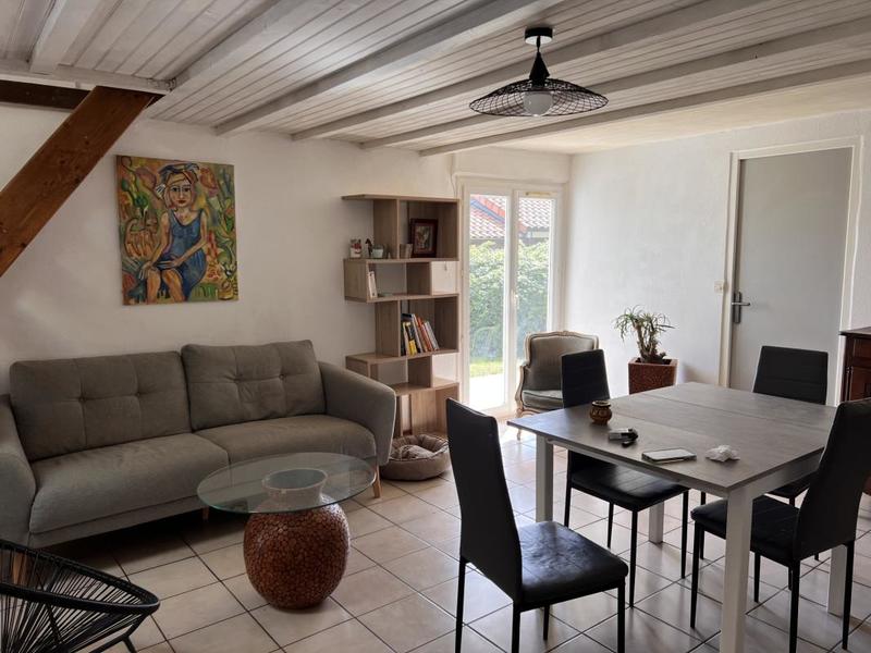 Maison - 70 m² - 5 pièces