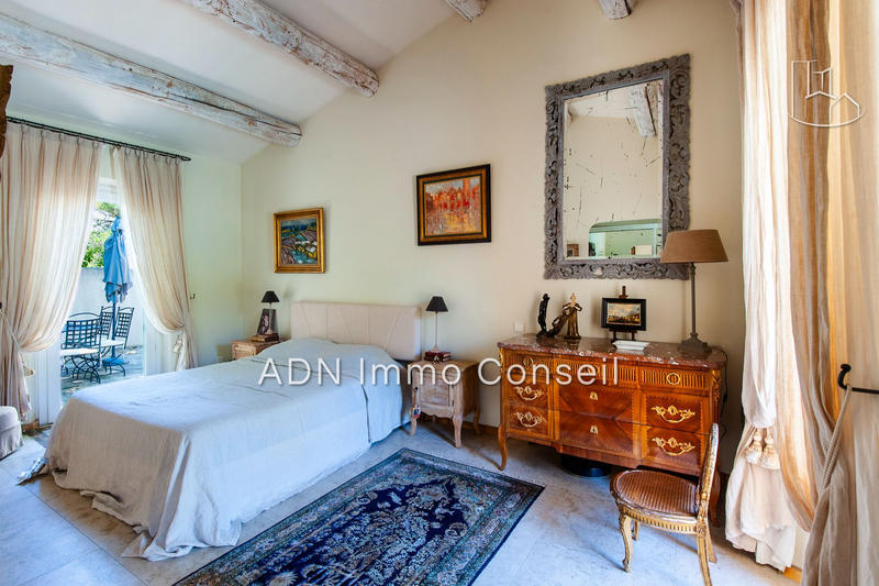 Villa - 149 m² - 5 pièces