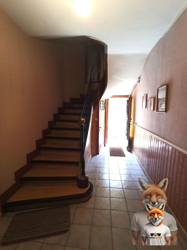 Maison traditionnelle - 278 m² - 14 pièces