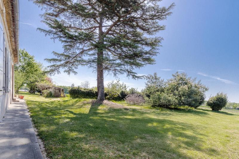 Château - 430 m² - 11 pièces