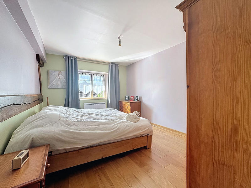 Maison - 210 m² - 7 pièces