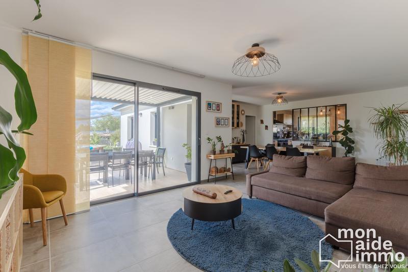 Maison - 123 m² - 5 pièces