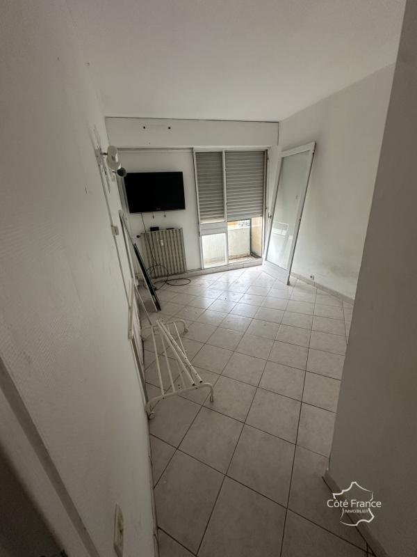 Appartement - 110 m² - 6 pièces