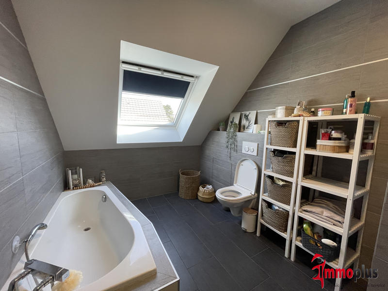 Maison - 150 m² - 6 pièces