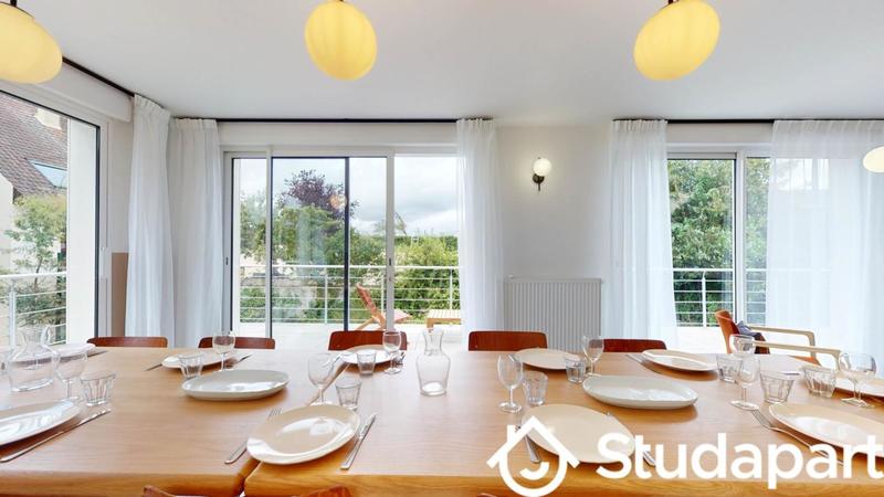 Chambre - 12 m² - 1 pièce